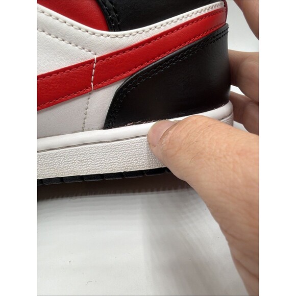 Jordan 1 Mid Bred Black Red White Nike Air Size 11 Mens main image 9